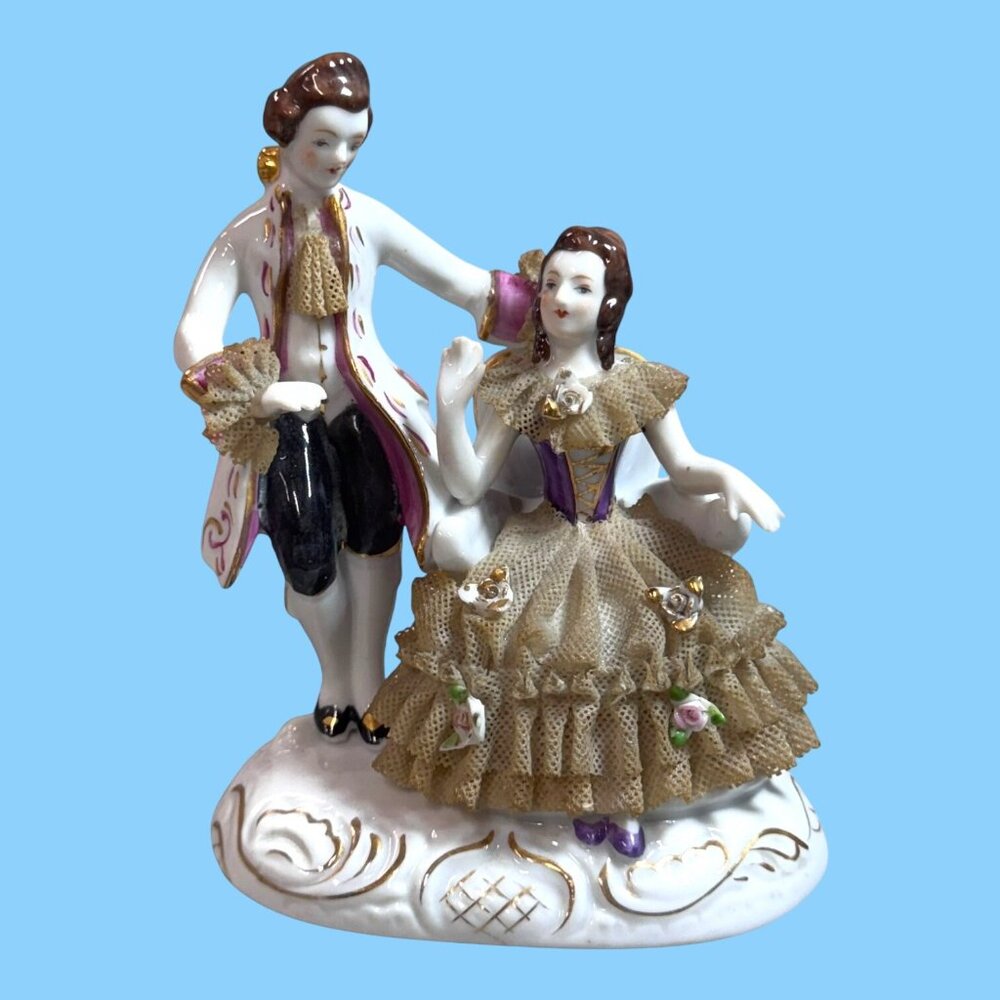 Vintage Dresden Lace Porcelain Figurine Of Victorian Courting Couple Gold Accent